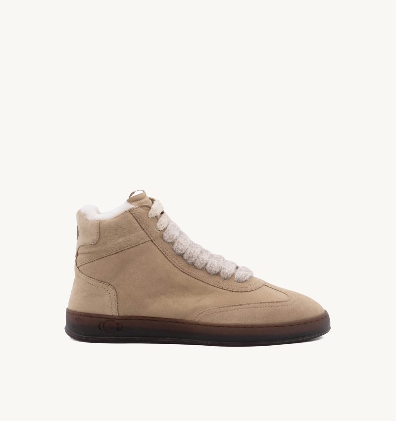 Akira High Nabuk Taffy
