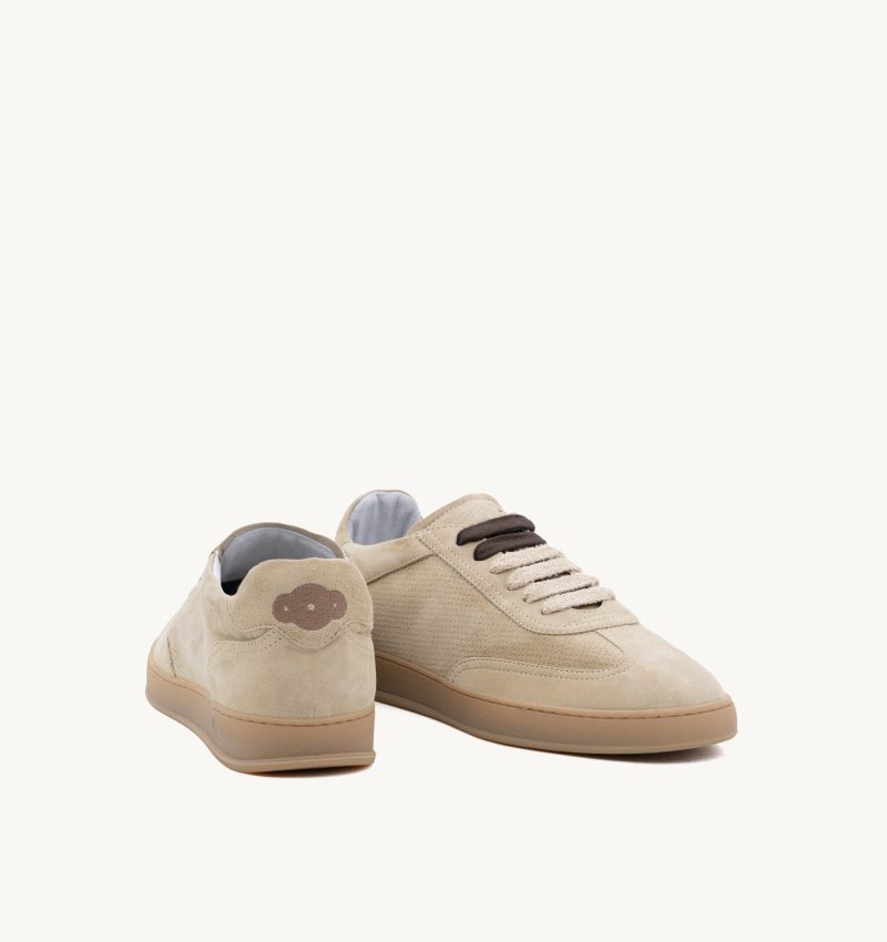 Akira Iconic Alabatre