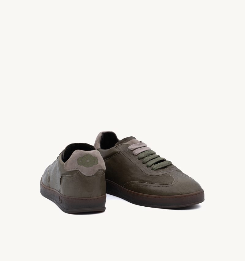 Akira Onira Militare / Fango